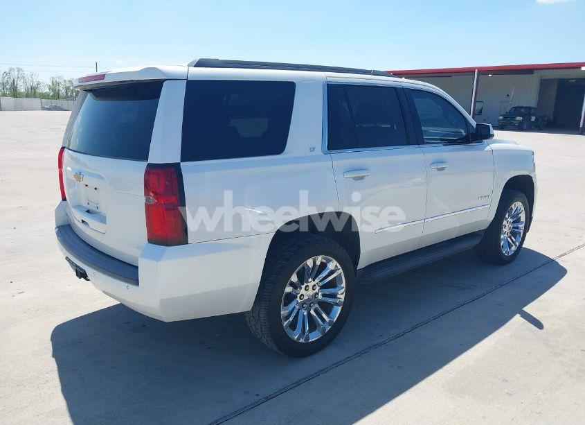 Photo 4 of 2018 Chevrolet Tahoe LT (VIN 1GNSKBKC5JR246052)