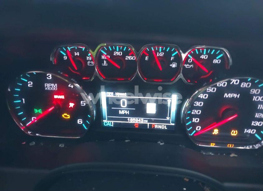 Photo 7 of 2018 Chevrolet Tahoe LT (VIN 1GNSKBKC5JR259223)