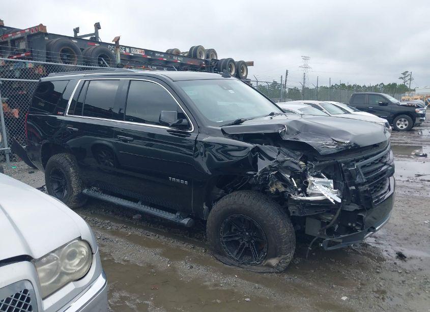 Photo 12 of 2019 Chevrolet Tahoe LT (VIN 1GNSKBKC5KR195573)