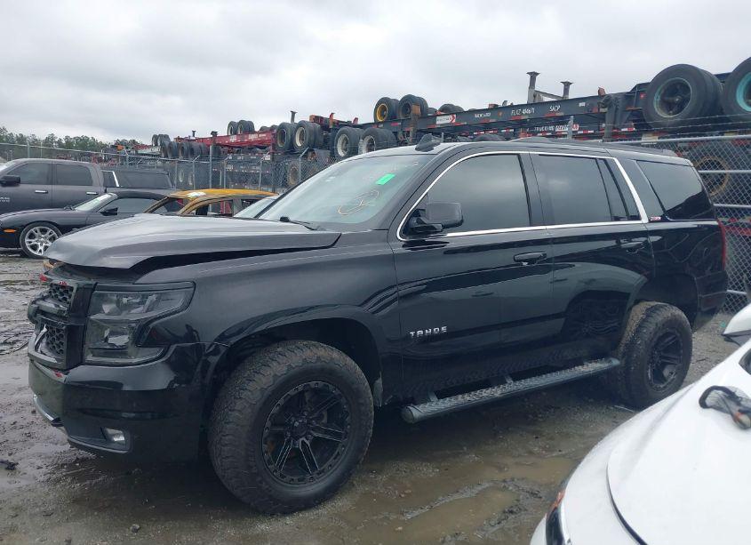 Photo 13 of 2019 Chevrolet Tahoe LT (VIN 1GNSKBKC5KR195573)