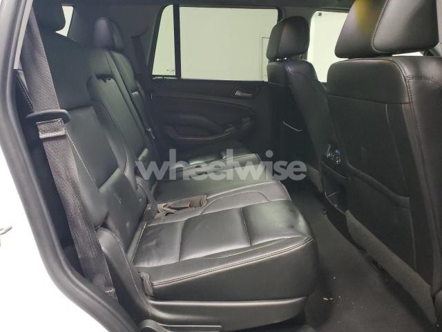Photo 7 of 2019 CHEVROLET TAHOE K1500 LT (VIN 1GNSKBKC5KR285001)