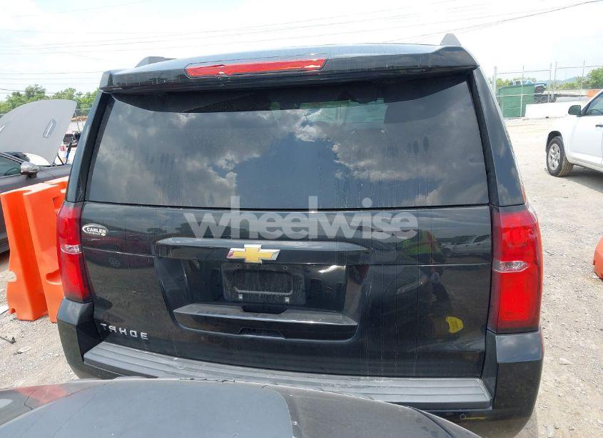 Photo 16 of 2019 Chevrolet Tahoe LT (VIN 1GNSKBKC5KR388869)