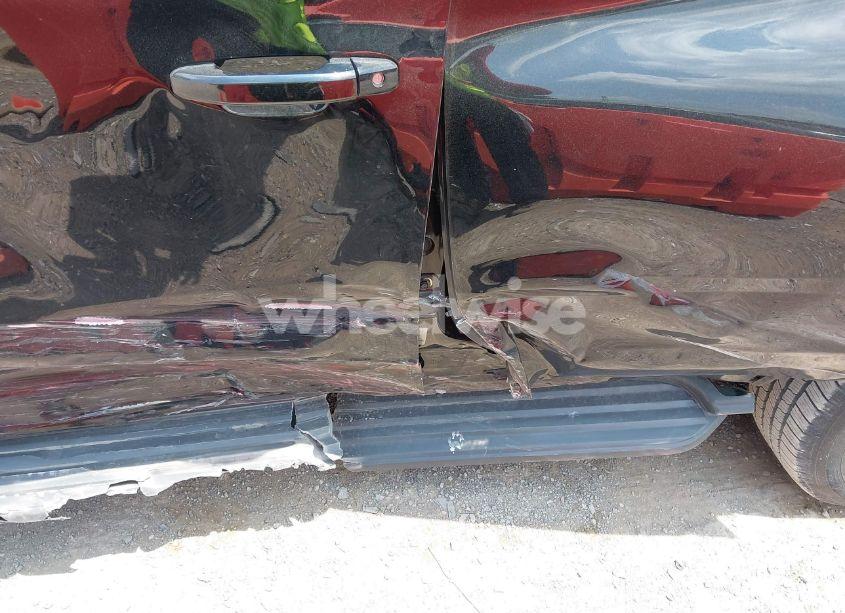 Photo 6 of 2019 Chevrolet Tahoe LT (VIN 1GNSKBKC5KR388869)