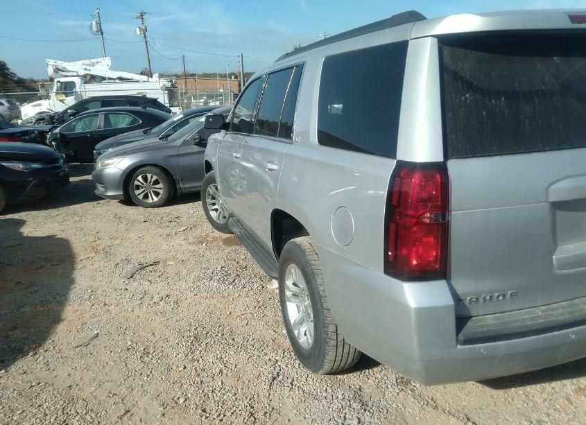 Photo 3 of 2020 Chevrolet Tahoe 4WD LT (VIN 1GNSKBKC5LR134161)