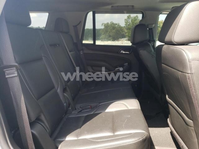 Photo 4 of 2020 CHEVROLET TAHOE K1500 LT (VIN 1GNSKBKC5LR247687)