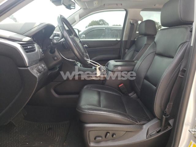 Photo 6 of 2020 CHEVROLET TAHOE K1500 LT (VIN 1GNSKBKC5LR247687)