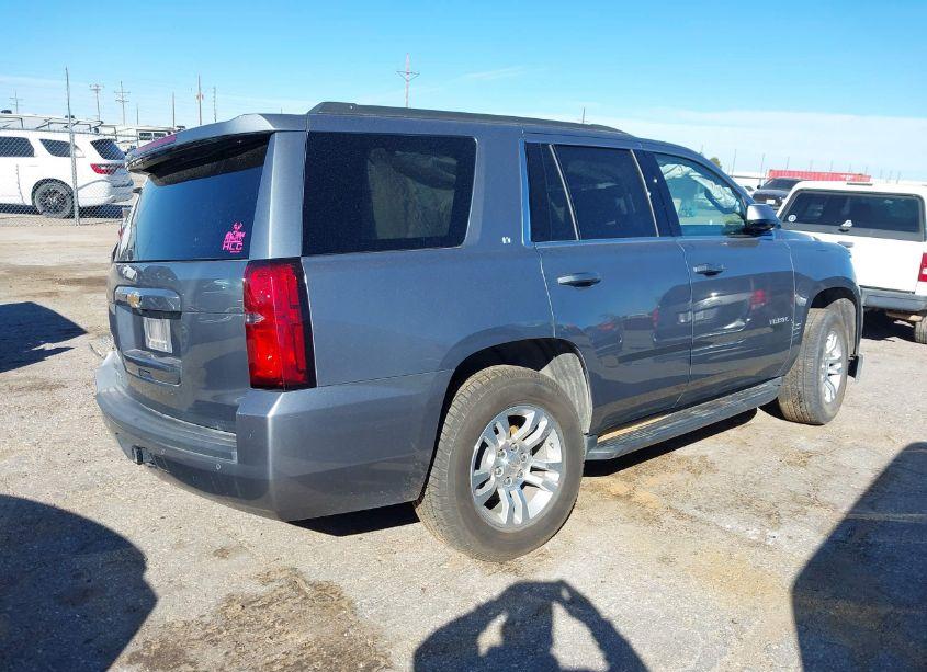 Photo 4 of 2020 Chevrolet Tahoe 4WD LT (VIN 1GNSKBKC5LR308603)