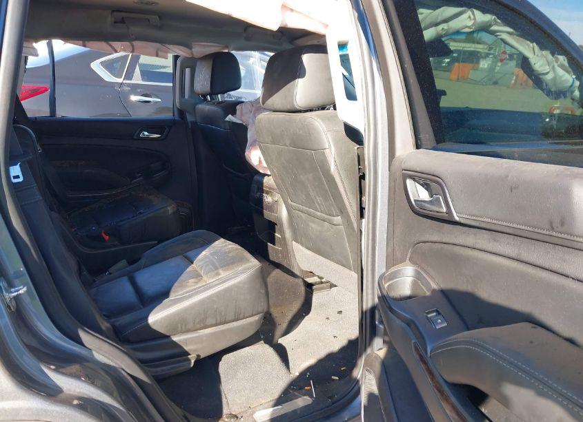 Photo 8 of 2020 Chevrolet Tahoe 4WD LT (VIN 1GNSKBKC5LR308603)