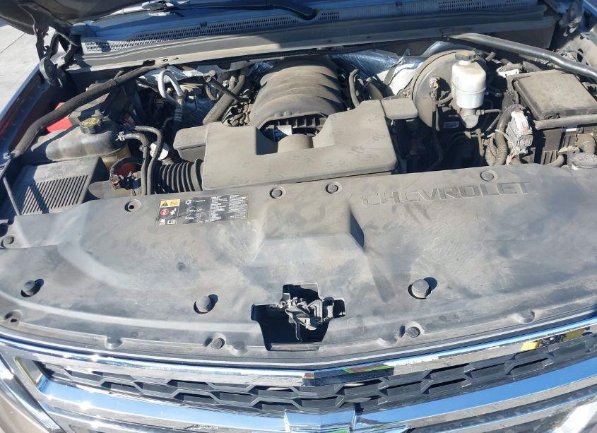 Photo 10 of 2015 Chevrolet Tahoe LT (VIN 1GNSKBKC6FR505560)