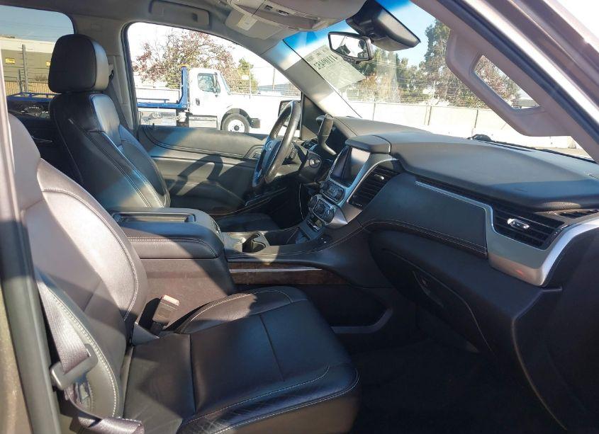Photo 5 of 2015 Chevrolet Tahoe LT (VIN 1GNSKBKC6FR505560)