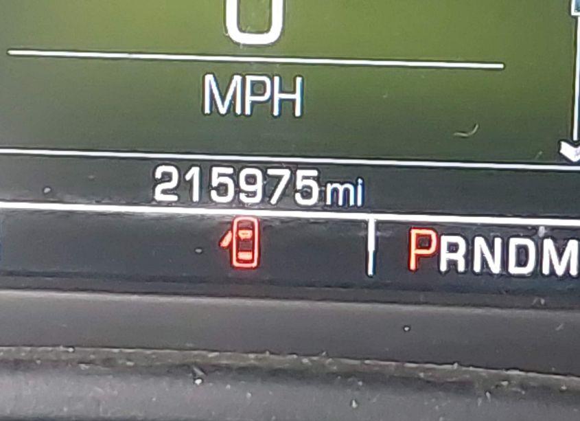 Photo 15 of 2015 Chevrolet Tahoe LT (VIN 1GNSKBKC6FR520320)