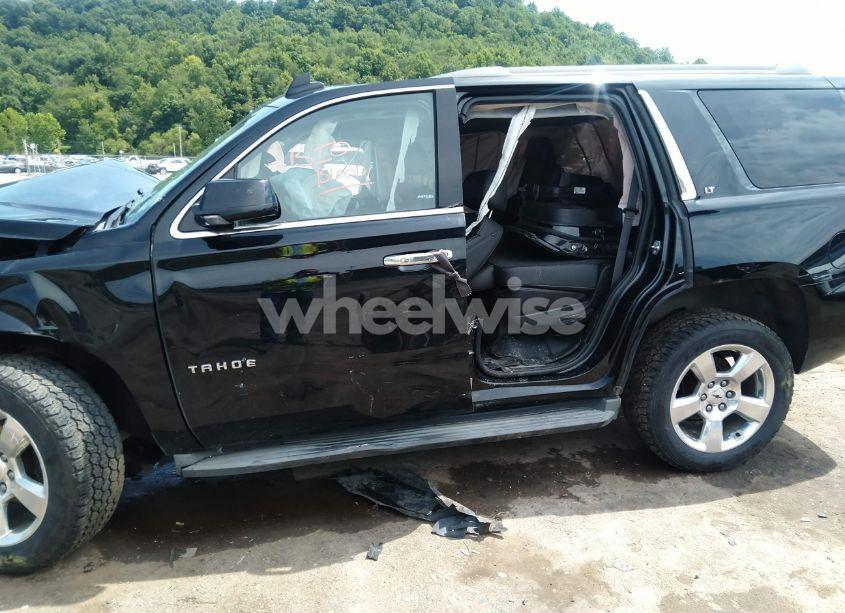 Photo 14 of 2015 Chevrolet Tahoe LT (VIN 1GNSKBKC6FR532631)