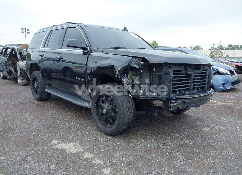 2017 Chevrolet Tahoe LT (VIN 1GNSKBKC6HR383558) main photo