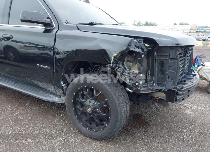 Photo 17 of 2017 Chevrolet Tahoe LT (VIN 1GNSKBKC6HR383558)