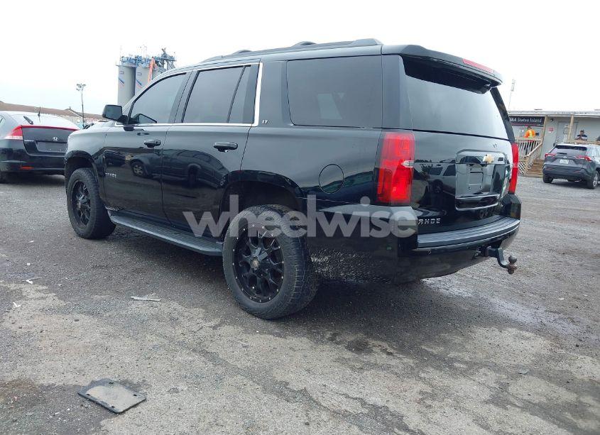 Photo 3 of 2017 Chevrolet Tahoe LT (VIN 1GNSKBKC6HR383558)