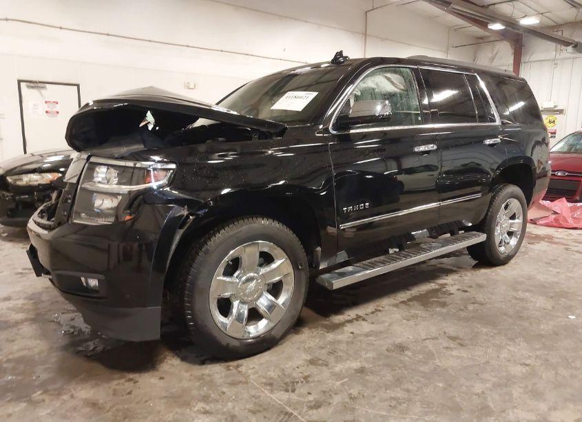 Photo 2 of 2017 Chevrolet Tahoe LT (VIN 1GNSKBKC6HR398707)