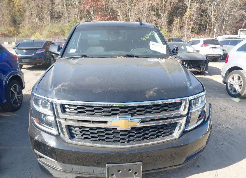 Photo 12 of 2019 Chevrolet Tahoe LT (VIN 1GNSKBKC6KR110742)