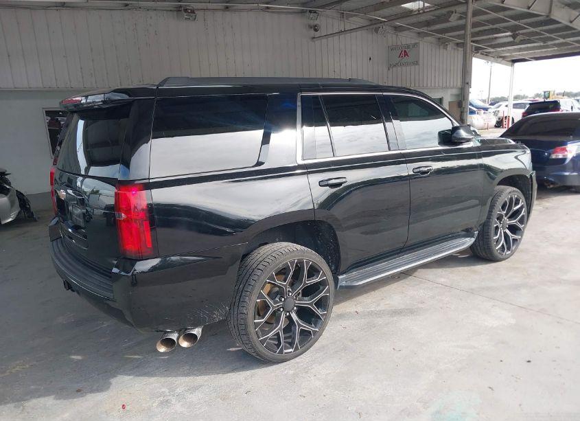 Photo 4 of 2020 Chevrolet Tahoe 4WD LT (VIN 1GNSKBKC6LR202094)