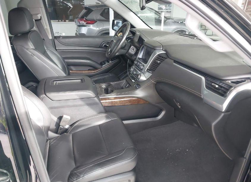 Photo 5 of 2020 Chevrolet Tahoe 4WD LT (VIN 1GNSKBKC6LR202094)