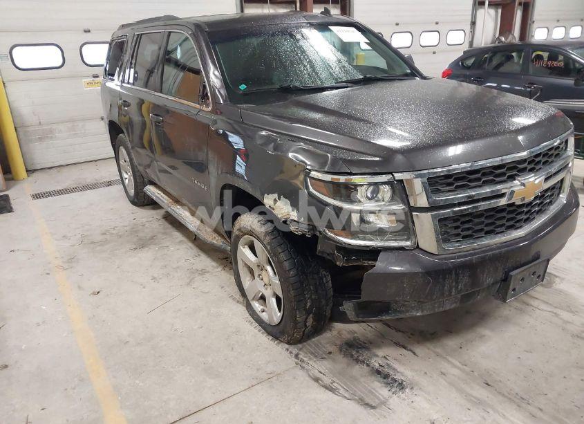 2015 Chevrolet Tahoe LT (VIN 1GNSKBKC7FR117950) main photo