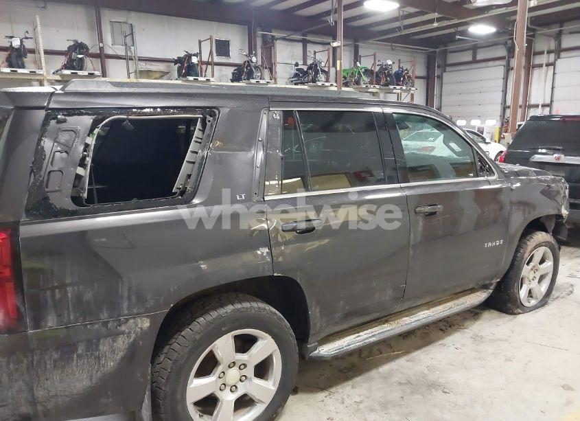 Photo 14 of 2015 Chevrolet Tahoe LT (VIN 1GNSKBKC7FR117950)