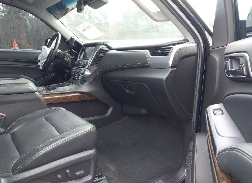 Photo 5 of 2015 Chevrolet Tahoe LT (VIN 1GNSKBKC7FR623259)