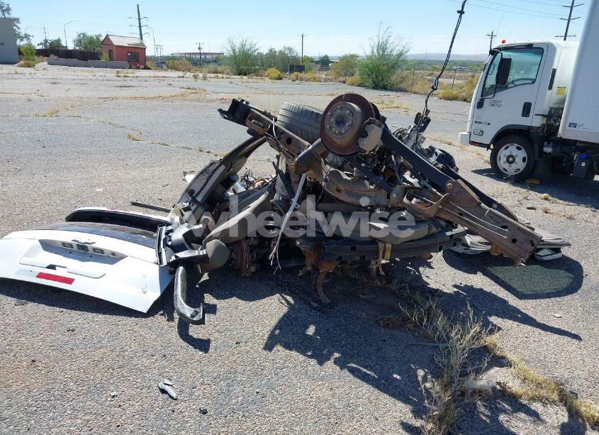 Photo 3 of 2017 Chevrolet Tahoe LT (VIN 1GNSKBKC7HR242014)