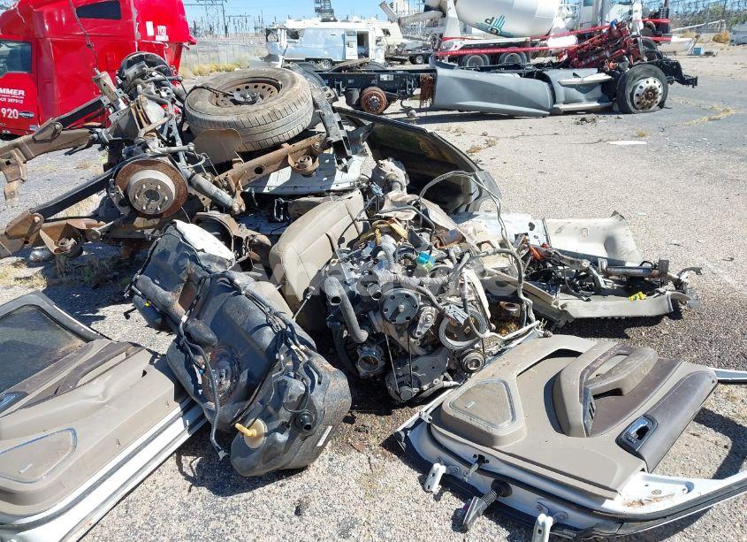 Photo 5 of 2017 Chevrolet Tahoe LT (VIN 1GNSKBKC7HR242014)