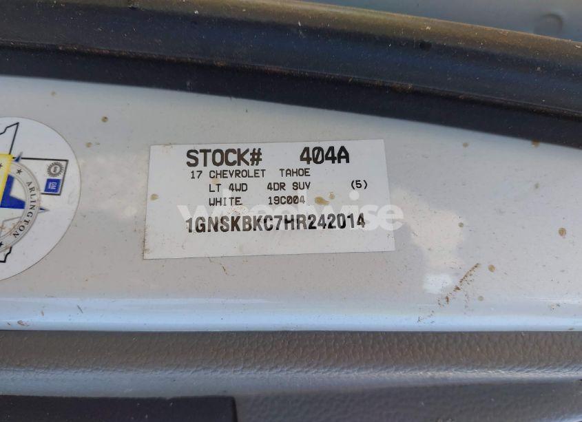 Photo 9 of 2017 Chevrolet Tahoe LT (VIN 1GNSKBKC7HR242014)