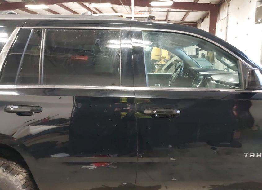 Photo 14 of 2017 Chevrolet Tahoe LT (VIN 1GNSKBKC7HR397680)