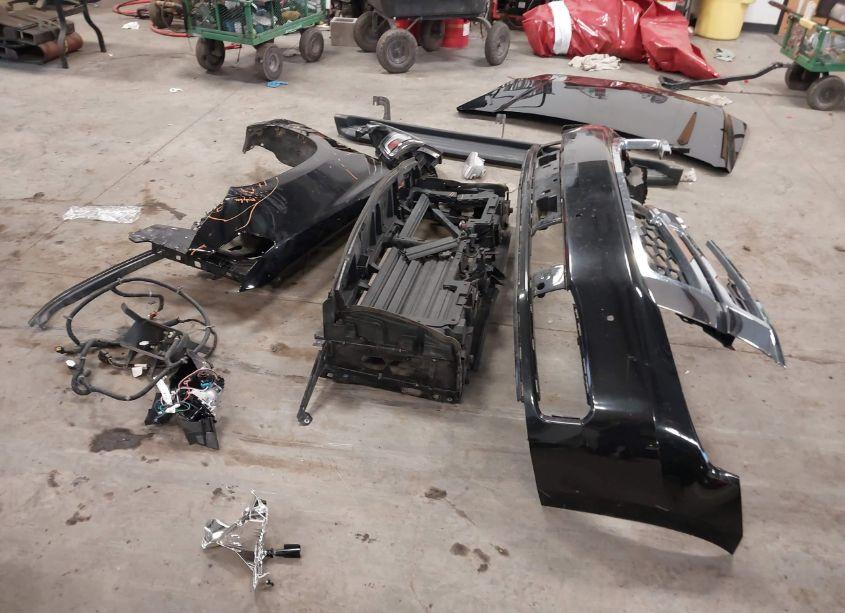 Photo 18 of 2017 Chevrolet Tahoe LT (VIN 1GNSKBKC7HR397680)