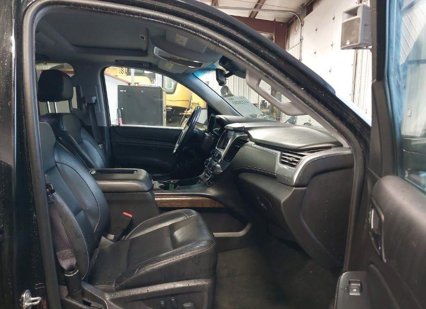 Photo 5 of 2017 Chevrolet Tahoe LT (VIN 1GNSKBKC7HR397680)