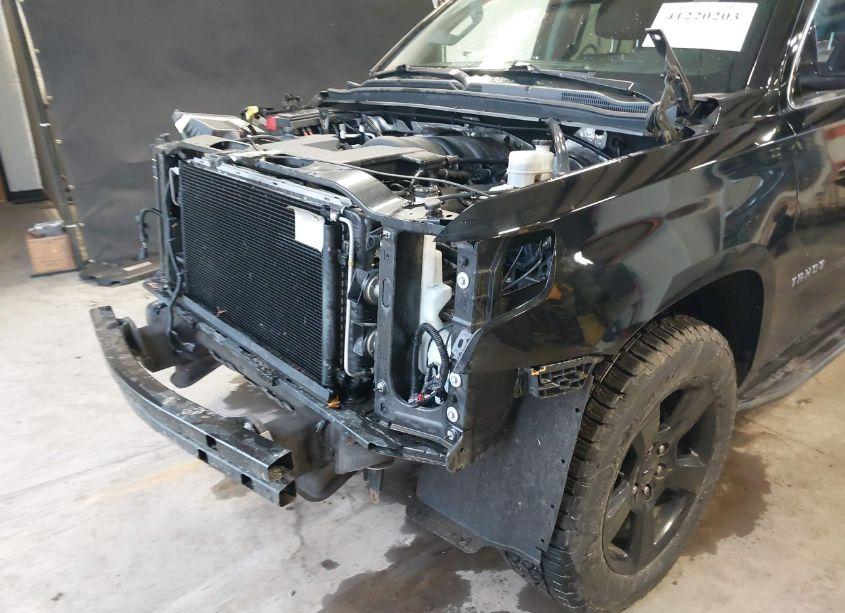 Photo 6 of 2017 Chevrolet Tahoe LT (VIN 1GNSKBKC7HR397680)