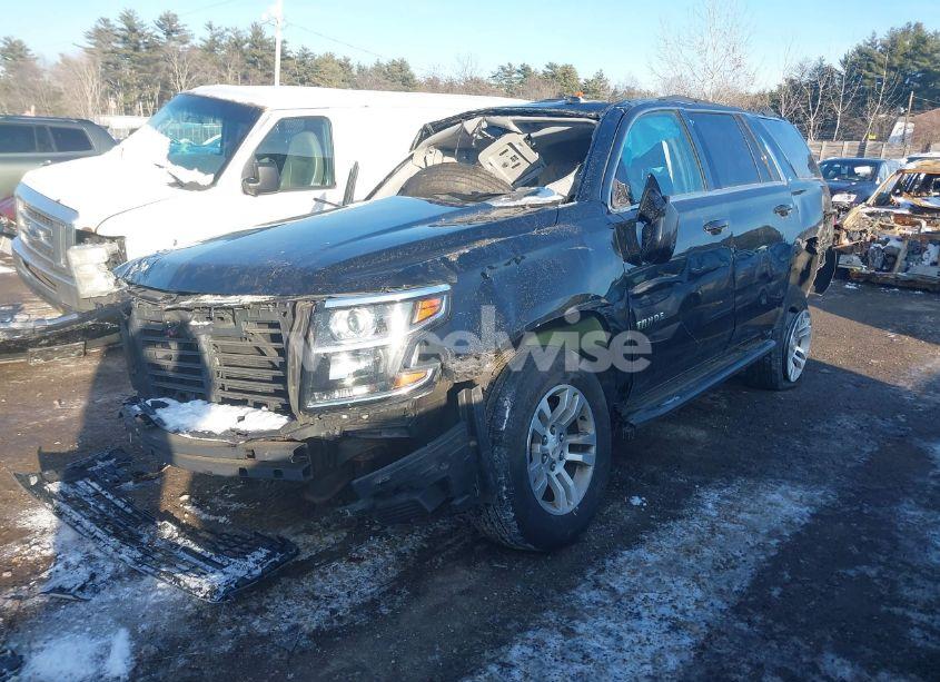 Photo 2 of 2018 Chevrolet Tahoe LT (VIN 1GNSKBKC7JR216891)