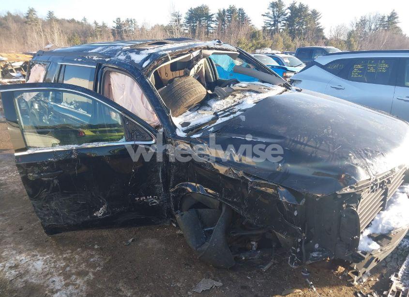 Photo 6 of 2018 Chevrolet Tahoe LT (VIN 1GNSKBKC7JR216891)