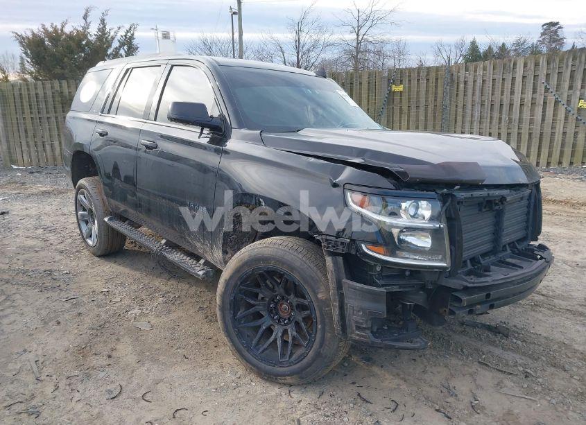 2018 Chevrolet Tahoe LT (VIN 1GNSKBKC7JR347044) main photo