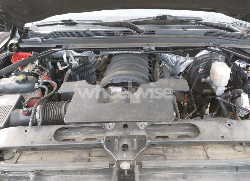 Photo 10 of 2018 Chevrolet Tahoe LT (VIN 1GNSKBKC7JR347044)