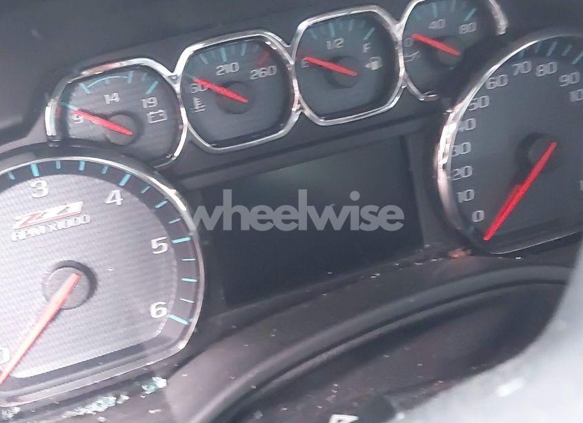 Photo 16 of 2018 Chevrolet Tahoe LT (VIN 1GNSKBKC7JR347044)