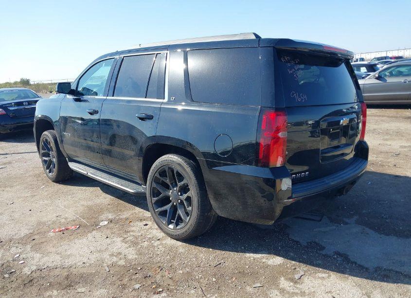 Photo 3 of 2018 Chevrolet Tahoe LT (VIN 1GNSKBKC7JR379654)