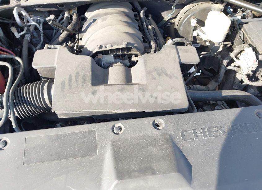 Photo 10 of 2019 Chevrolet Tahoe LT (VIN 1GNSKBKC7KR138999)