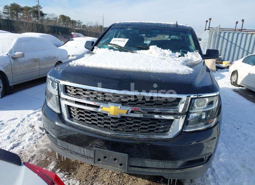 Photo 12 of 2019 Chevrolet Tahoe LT (VIN 1GNSKBKC7KR138999)