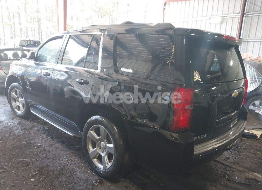 Photo 3 of 2020 Chevrolet Tahoe 4WD LT (VIN 1GNSKBKC7LR286118)