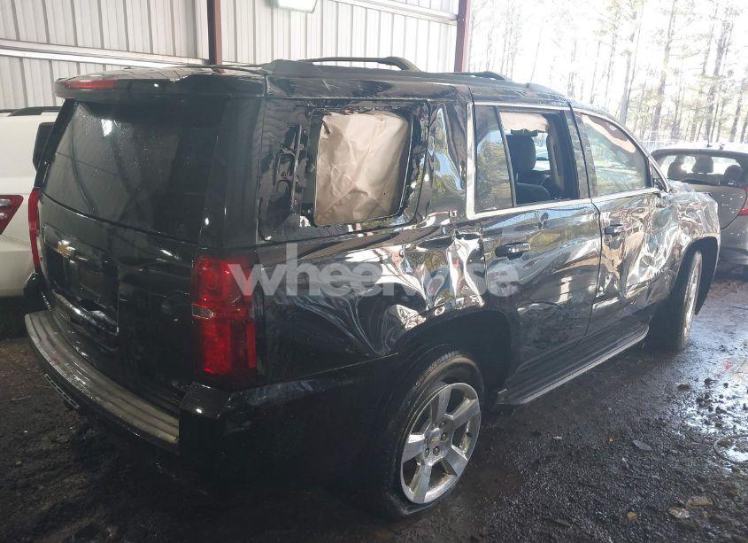 Photo 4 of 2020 Chevrolet Tahoe 4WD LT (VIN 1GNSKBKC7LR286118)