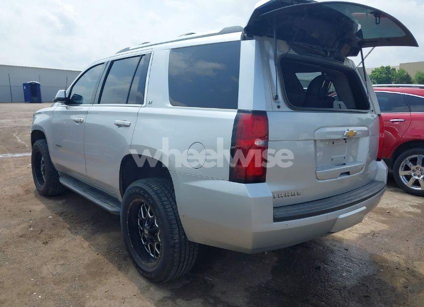 Photo 3 of 2015 Chevrolet Tahoe LT (VIN 1GNSKBKC8FR505107)