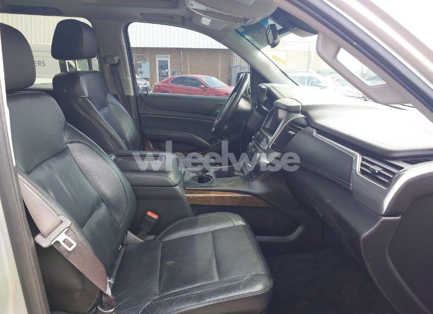 Photo 5 of 2015 Chevrolet Tahoe LT (VIN 1GNSKBKC8FR505107)