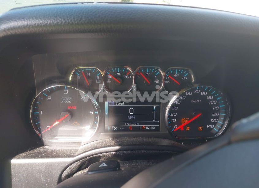 Photo 7 of 2015 Chevrolet Tahoe LT (VIN 1GNSKBKC8FR588067)