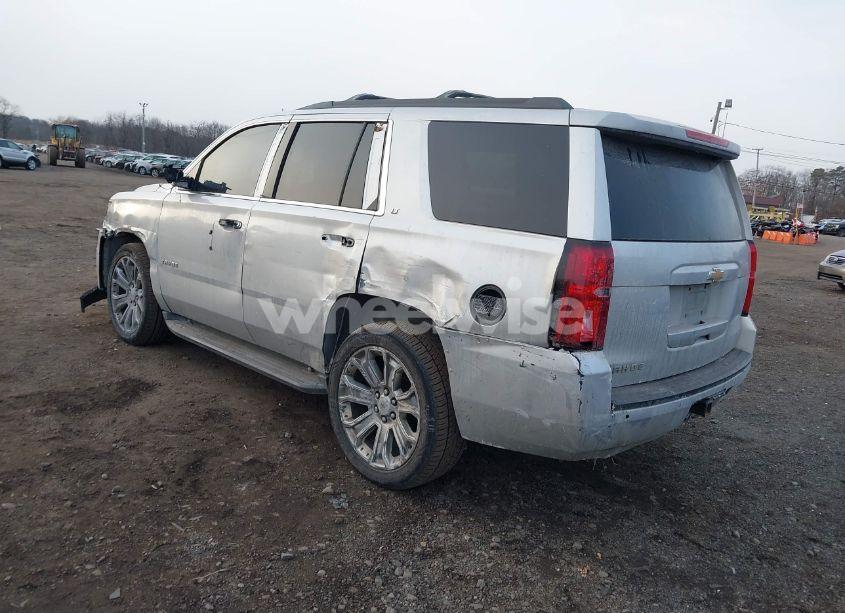 Photo 3 of 2015 Chevrolet Tahoe LT (VIN 1GNSKBKC8FR648753)