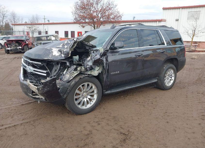 Photo 2 of 2016 Chevrolet Tahoe LT (VIN 1GNSKBKC8GR350639)