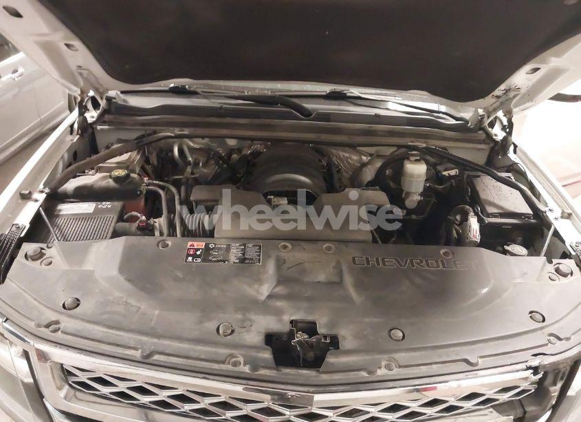 Photo 10 of 2016 Chevrolet Tahoe LT (VIN 1GNSKBKC8GR441054)