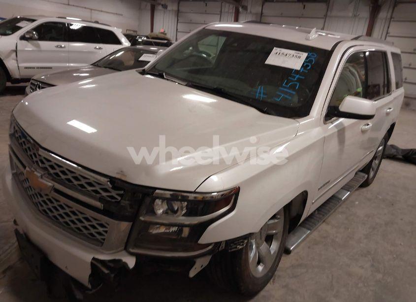 Photo 2 of 2016 Chevrolet Tahoe LT (VIN 1GNSKBKC8GR441054)